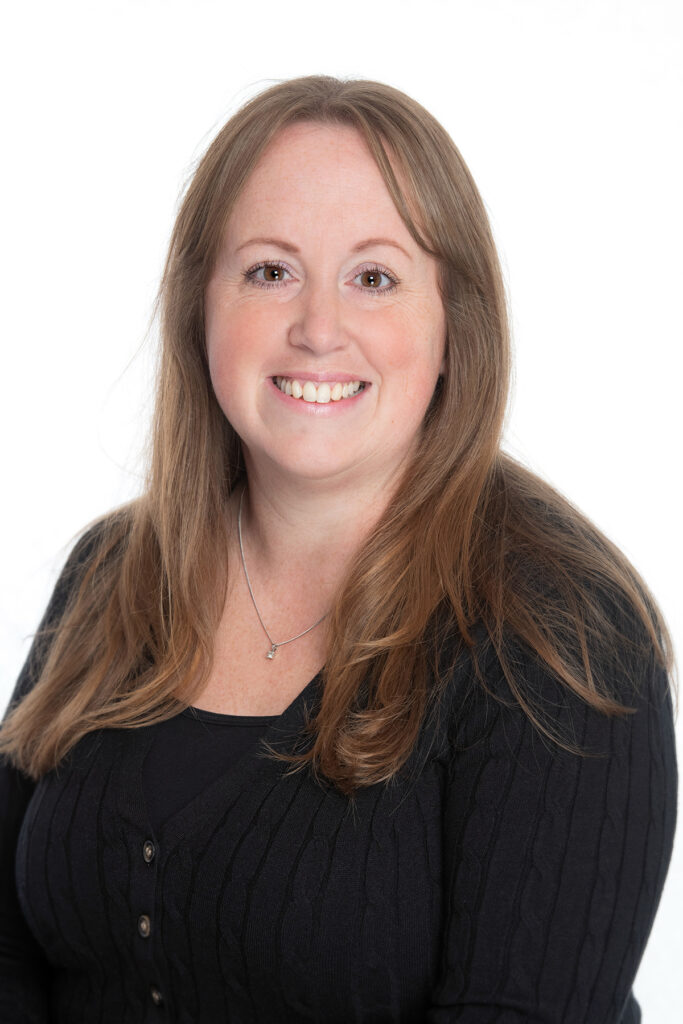 Liz Napthine, Admissions