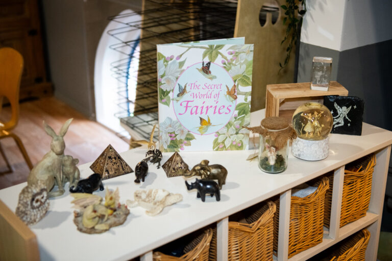 Resources and play spaces featured on the Owls room page